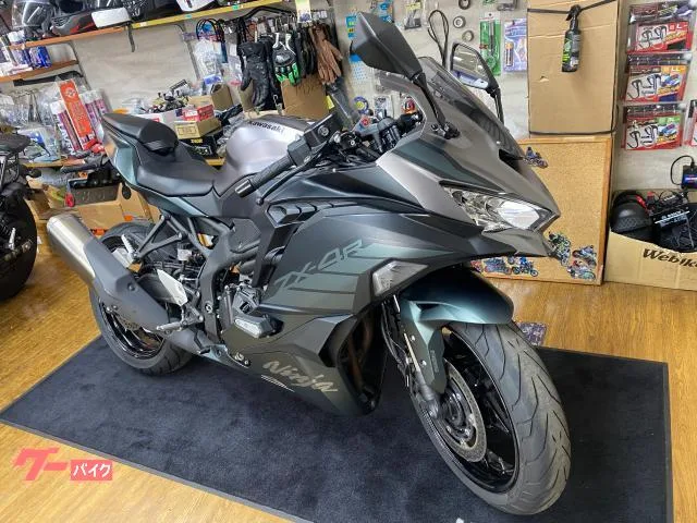 Kawasaki Ninja ZX-4R SE ETC USB 2025 — миниатюра 2