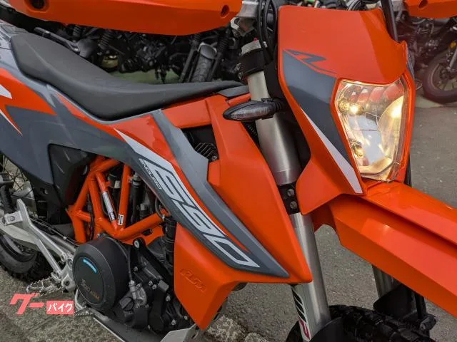 KTM 690 R 2022 — миниатюра 5