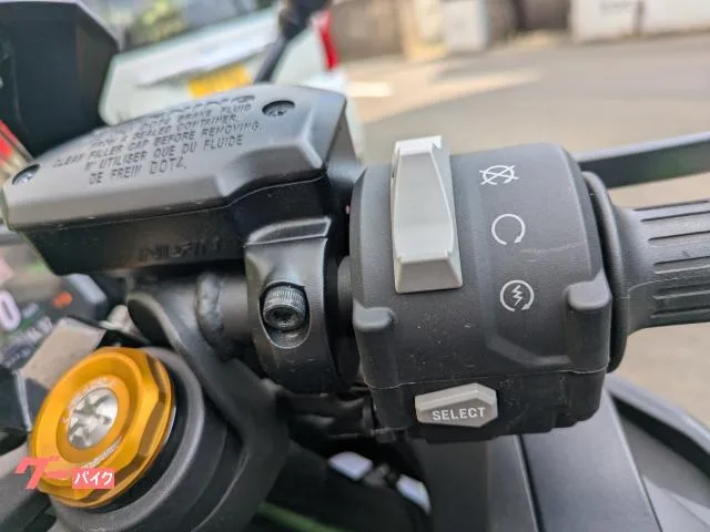 Kawasaki Ninja ZX-25R SE MY25 ETCUSB 2025 — миниатюра 3