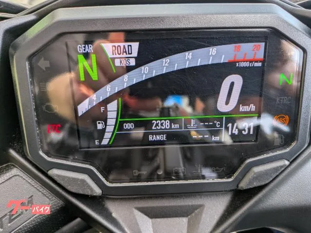 Kawasaki Ninja ZX-25R SE MY25 ETCUSB 2025 — миниатюра 4