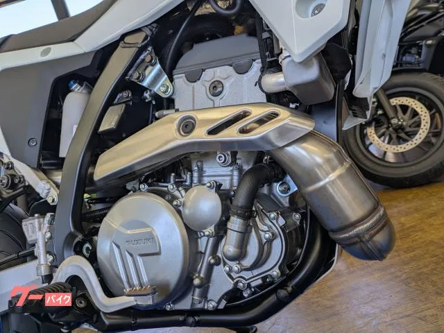 Suzuki DR-Z4SM MY25 2025 — миниатюра 5