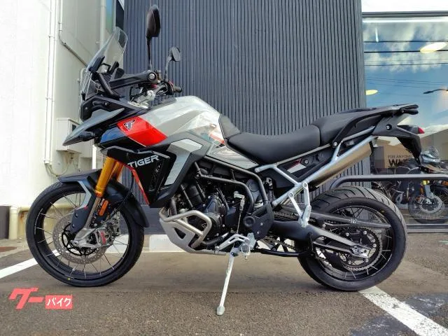 TRIUMPH 900 PRO 2024 — миниатюра 2