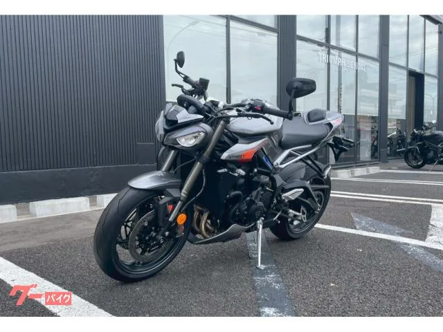 TRIUMPH 765RS 2025 — миниатюра 3