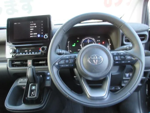 Toyota SIENTA HYBRID Z 2023 — миниатюра 3