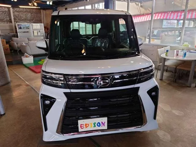 Daihatsu TANTO CUSTOM X 2023 — миниатюра 3