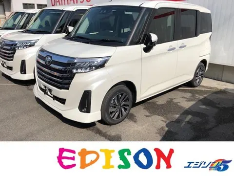 Toyota ROOMY 2023 купить в Москве