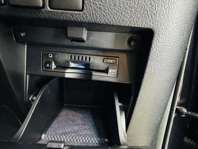 Toyota ALPHARD HYBRID SR 2023 — миниатюра 5