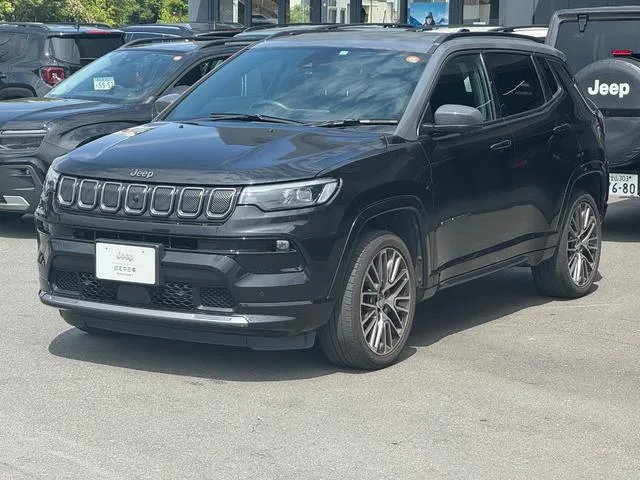 Chrysler Jeep JEEP COMPASS S MODEL 2022 — фото 1, купить с доставкой в Москву
