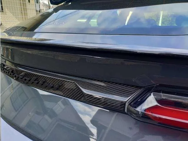 Lamborghini Urus BASE GRADE 2025 — миниатюра 4