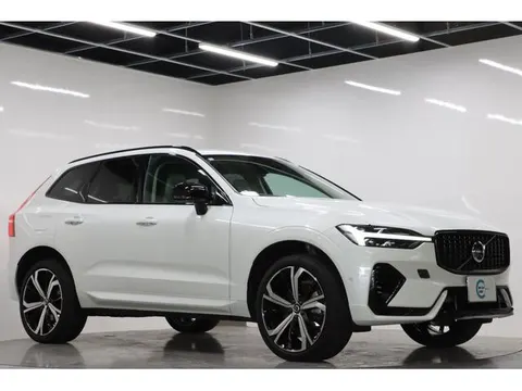 Volvo XC60 2023 купить в Москве