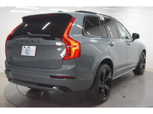 Volvo XC90 RECHARGE ULTIMATE T8 AWD PLUGIN HYBRID 2023 — миниатюра 4
