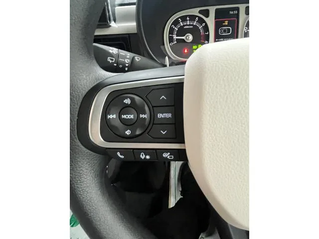 Daihatsu MOVE CANBUS STRIPES G TURBO 2026 — миниатюра 3