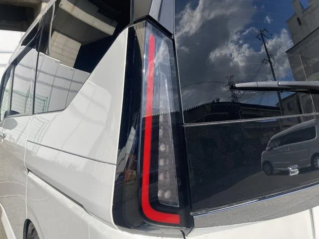 Nissan SERENA HIGHWAY STAR V 2023 — миниатюра 4