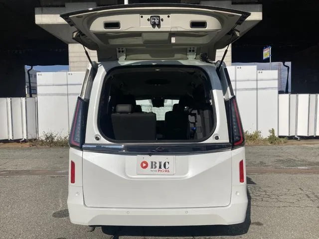 Nissan SERENA HIGHWAY STAR V 2023 — миниатюра 5
