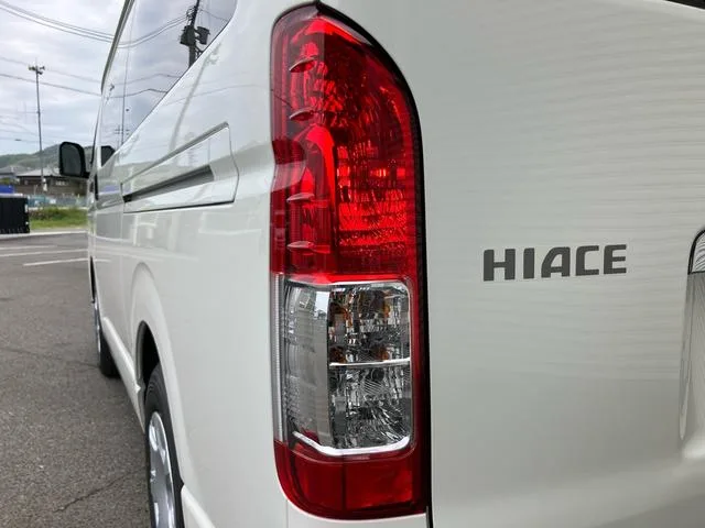 Toyota HIACE VAN DX GL PACKAGE 2026 — миниатюра 4