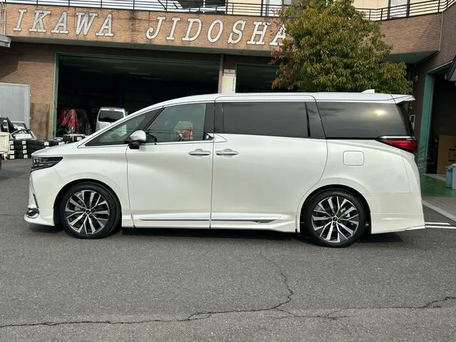Toyota ALPHARD HYBRID Z 2023 — миниатюра 4