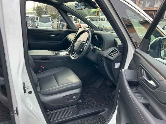 Toyota ALPHARD HYBRID Z 2023 — миниатюра 5
