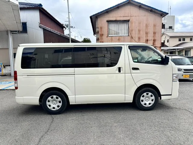 Toyota HIACE VAN LONG DX GL PACKAGE 2023 — миниатюра 2