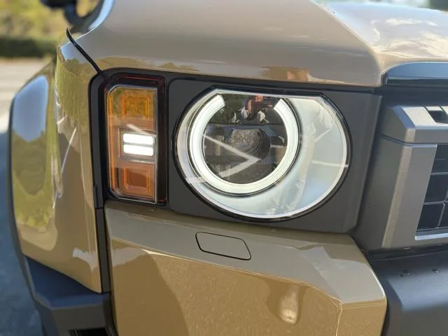 Toyota LAND CRUISER 250 VX FIRST EDITION 2024 — миниатюра 4