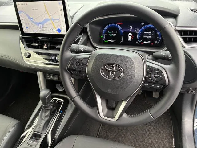 Toyota CorollaCross HYBRID Z 2025 — миниатюра 3
