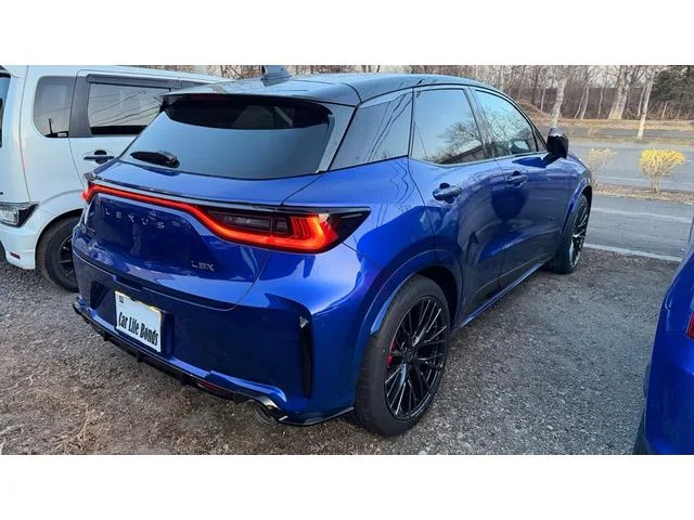 Lexus LBX MORIZO RR 2025 — миниатюра 3