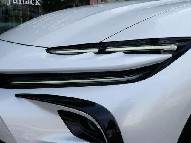 Toyota CROWN SPORT 2024 — миниатюра 2