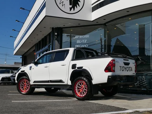 Toyota HILUX 2022 — миниатюра 4