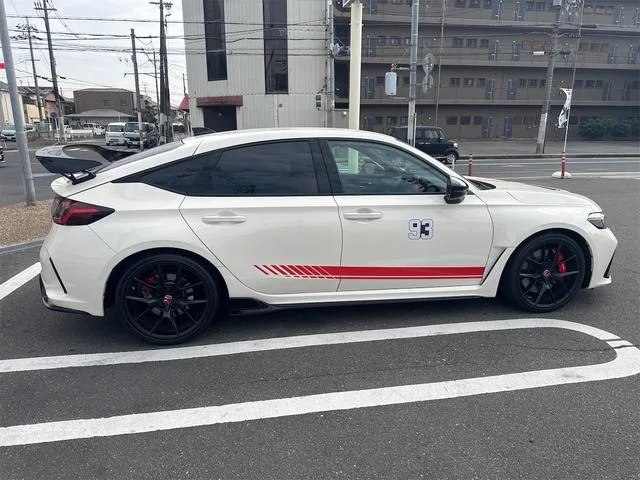 Honda CIVIC TYPE R 2025 — миниатюра 2