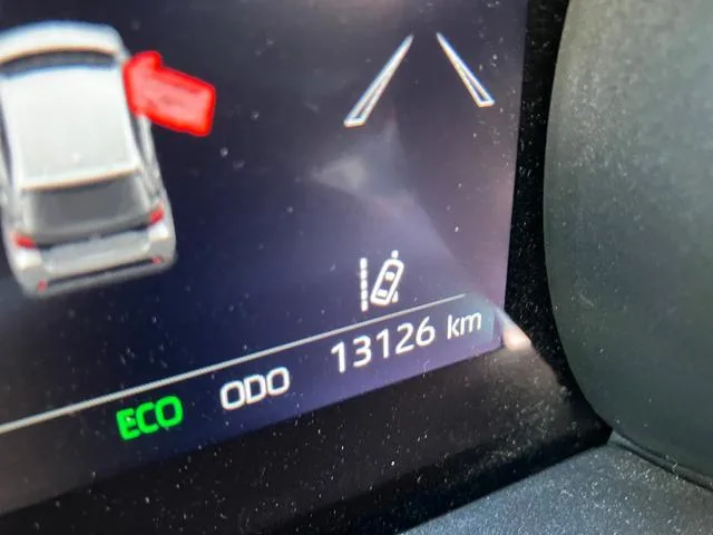Toyota YARIS HYBRID Z 2022 — миниатюра 3