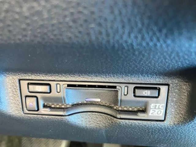 Toyota SIENTA HYBRID Z 2024 — миниатюра 4