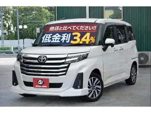 Toyota ROOMY 2023 buy in Moscow