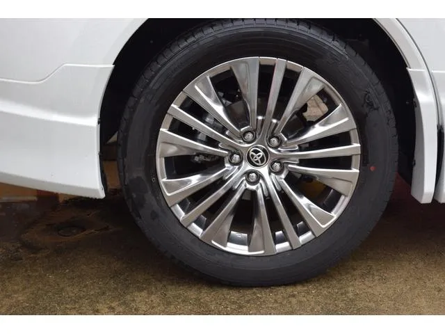 Toyota HARRIER HYBRID Z LEATHER PACKAGE 2024 — миниатюра 4