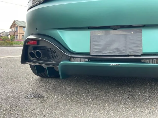 Aston Martin VANTAGE 2025 — миниатюра 3