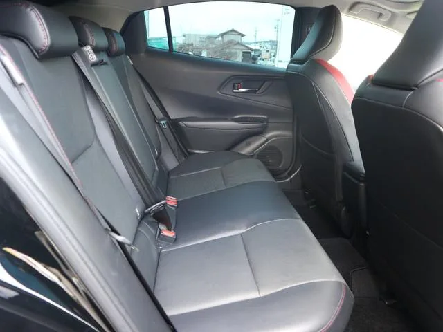 Toyota PRIUS Z 2023 — миниатюра 5