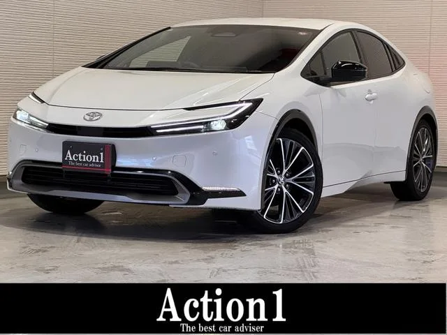 Toyota Prius Z 2023 — фото 1, купить с доставкой в Москву