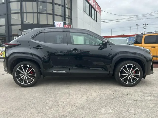 Toyota YARIS CROSS HYBRID GR SPORT 2023 — миниатюра 2