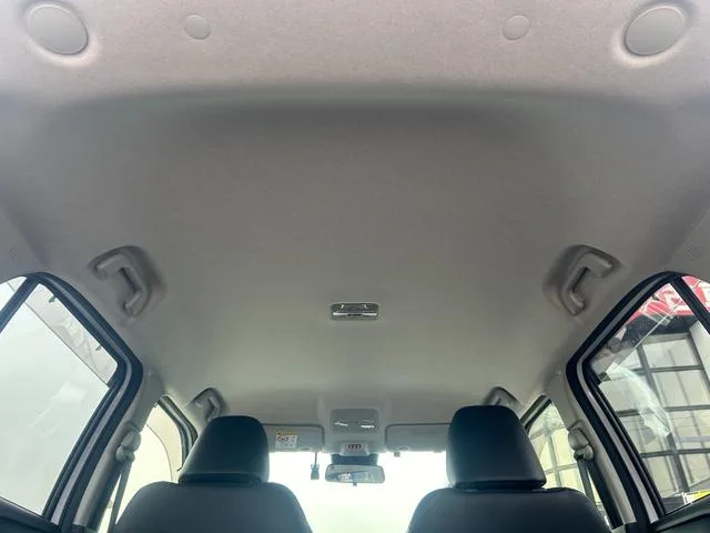 Daihatsu ROCKY PREMIUM G HEV 2022 — миниатюра 5
