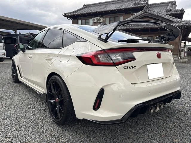 Honda CIVIC TYPE R 2024 — миниатюра 3