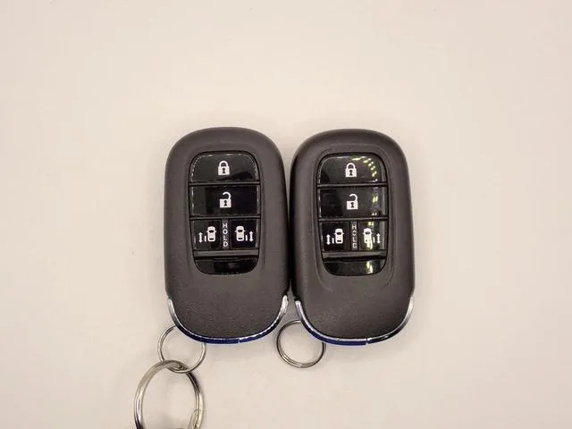Honda FREED E:HEV AIR EX 2025 — миниатюра 2