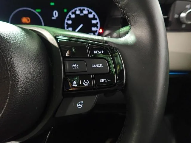 Honda VEZEL E:HEV Z PLAY PACKAGE 2025 — миниатюра 3
