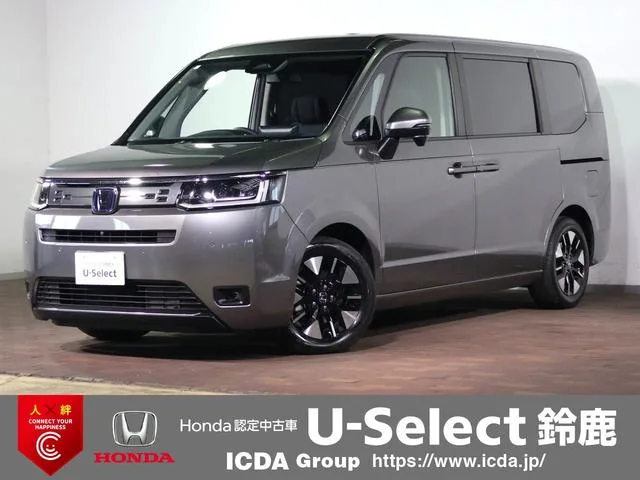 Honda STEPWAGON E:HEV AIR 2023 — фото 1, купить с доставкой в Москву