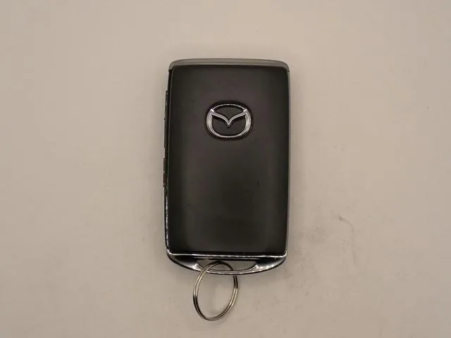 Mazda MAZDA3 SEDAN 20S BLACK SELECTION 2025 — миниатюра 3