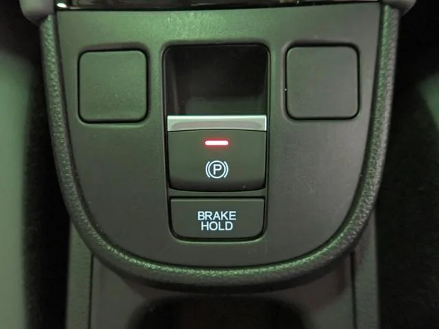 Honda FIT E:HEV RS 2024 — миниатюра 3