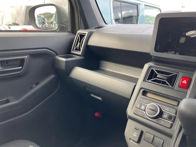 Daihatsu TAFT X 2026 — миниатюра 2
