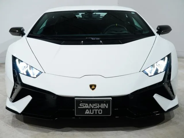 Lamborghini Huracan 2024 — миниатюра 2