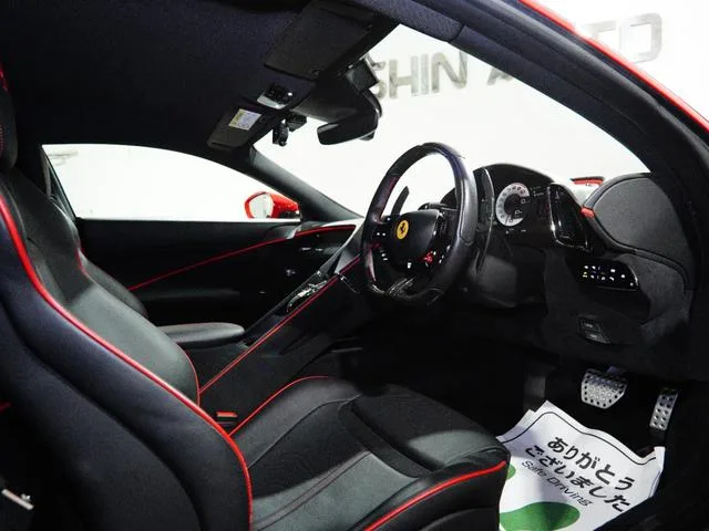 Ferrari ROMA BASE GRADE 2022 — миниатюра 4