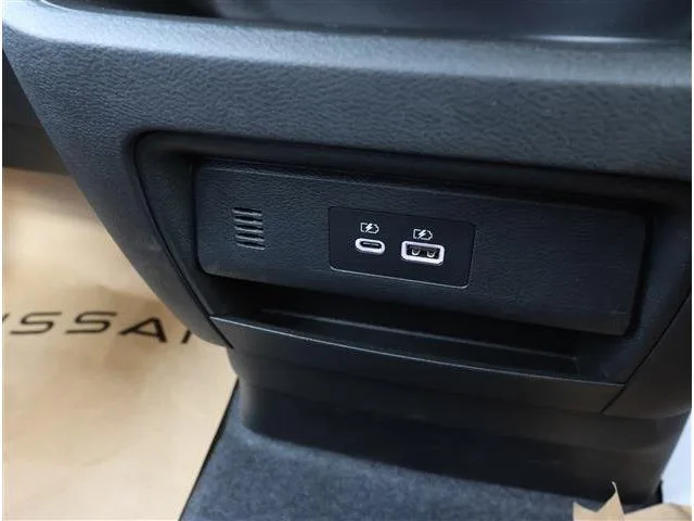 Nissan SERENA E-4ORCE HIGHWAY STAR V 2025 — миниатюра 5