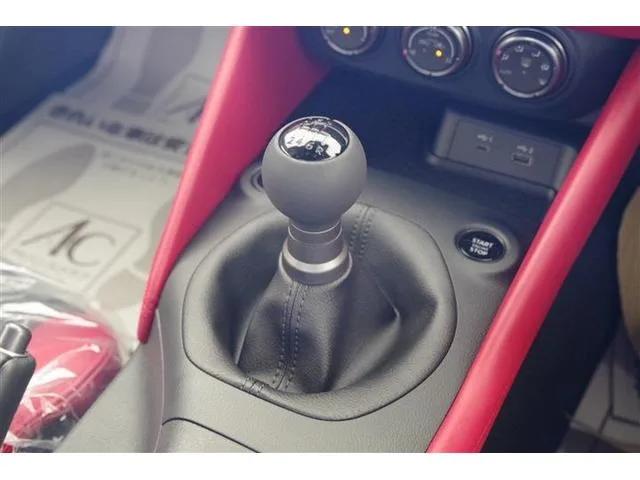 Nissan FAIRLADY Z VERSION ST 2024 — миниатюра 5