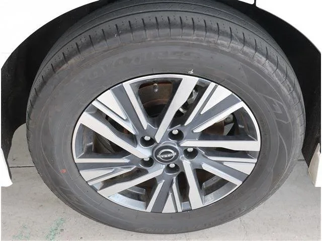 Nissan SERENA HIGHWAY STAR V 2025 — миниатюра 3