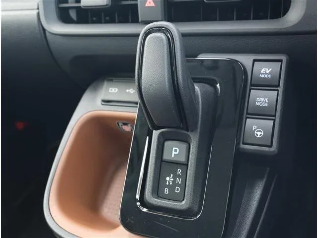 Toyota SIENTA HYBRID Z 2024 — миниатюра 3